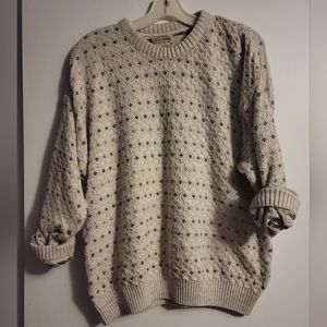 Crewneck sweater
